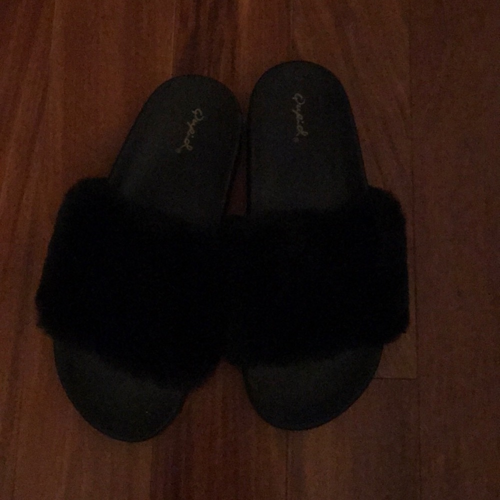 Brand new fuzzy slippers